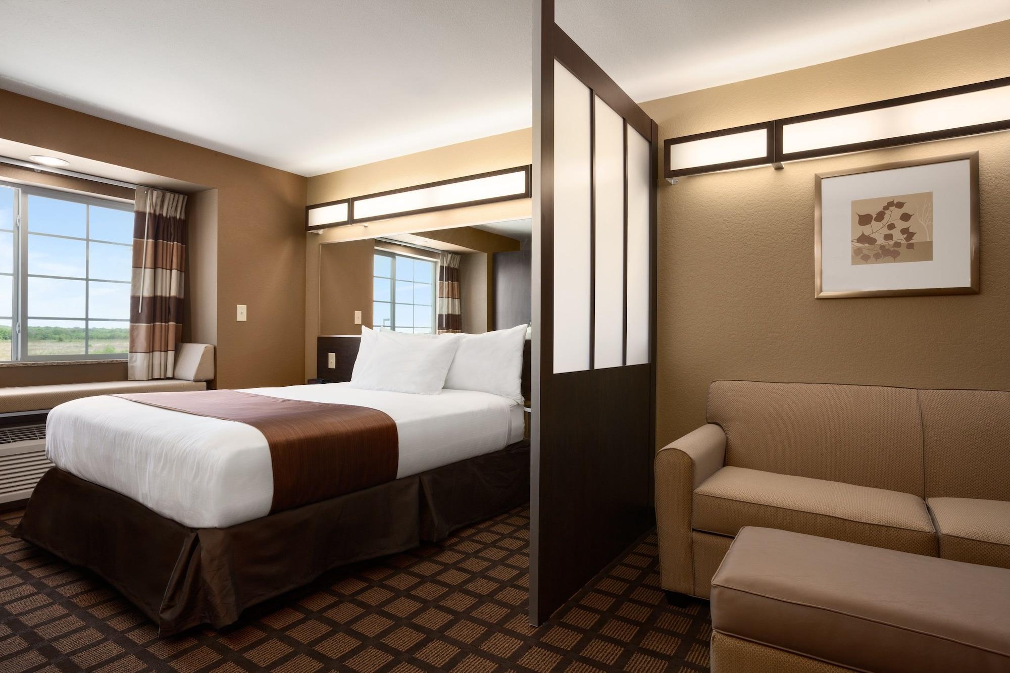 Microtel Inn & Suites Kenedy Extérieur photo