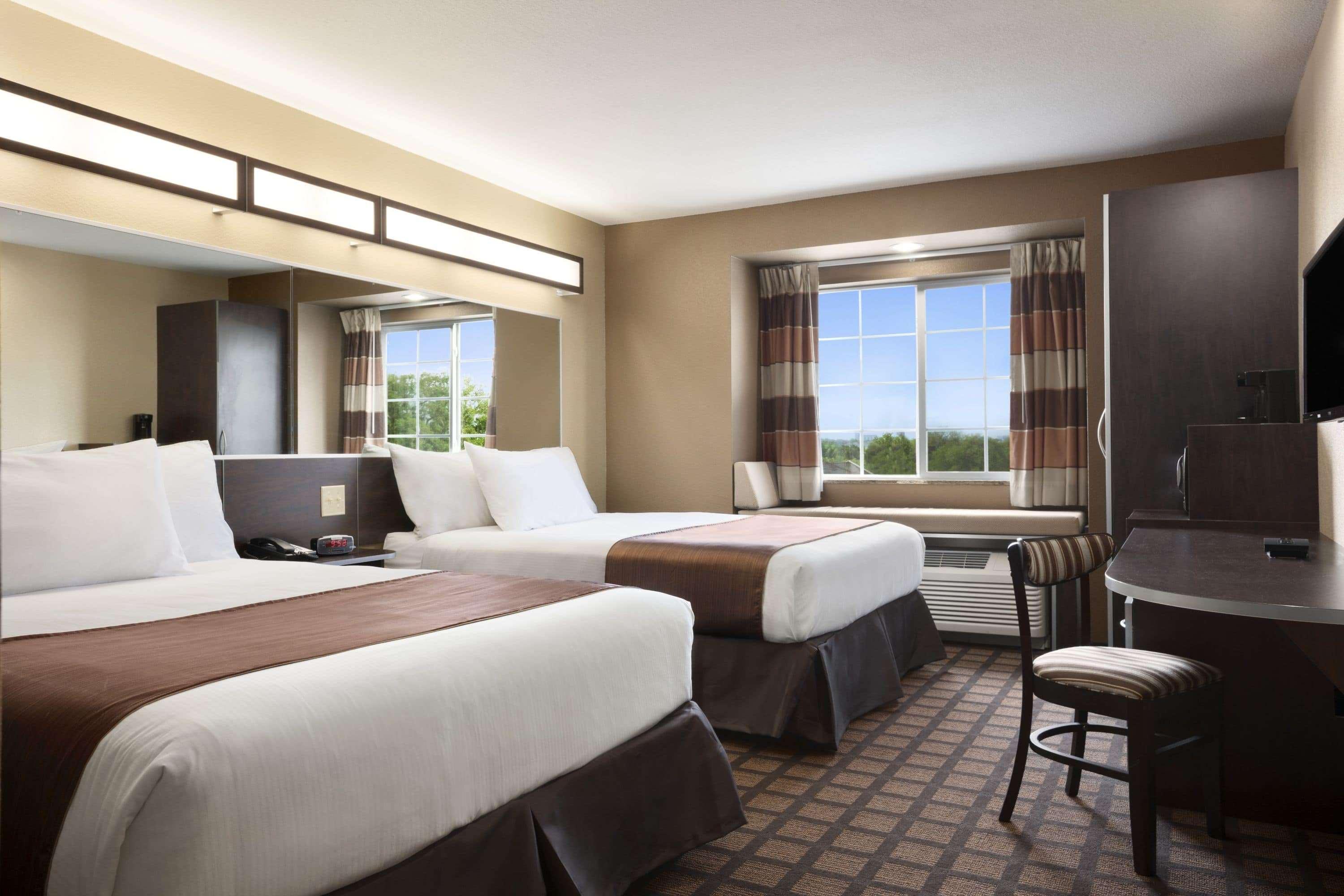 Microtel Inn & Suites Kenedy Extérieur photo