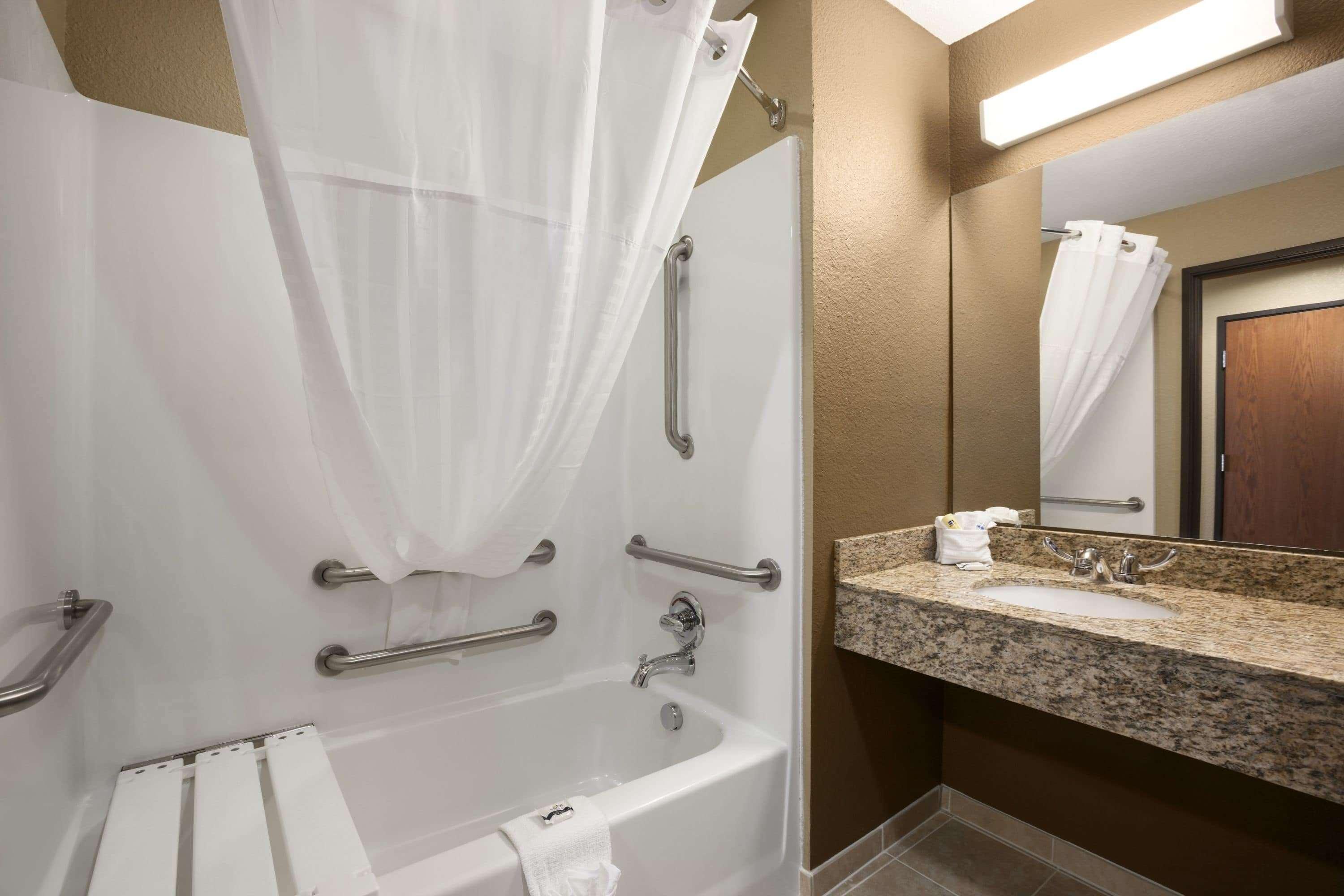 Microtel Inn & Suites Kenedy Extérieur photo